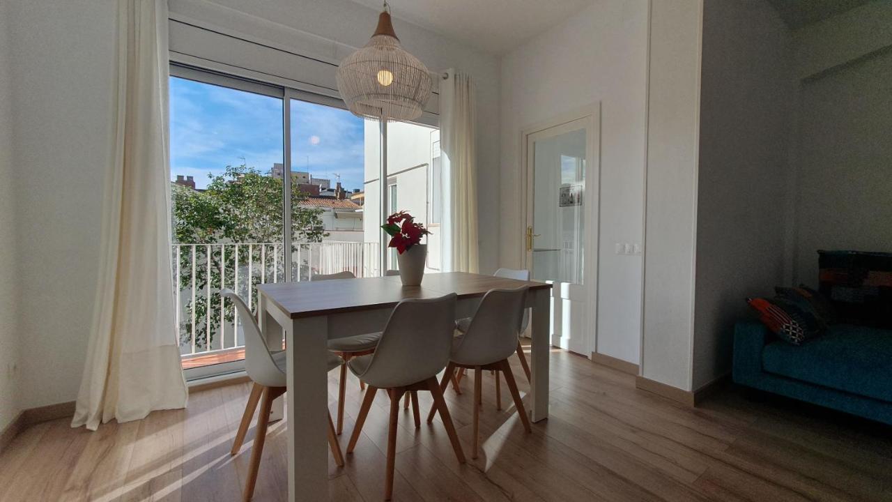 Apartamento Nuevo En Terrassa Centro Exterior foto